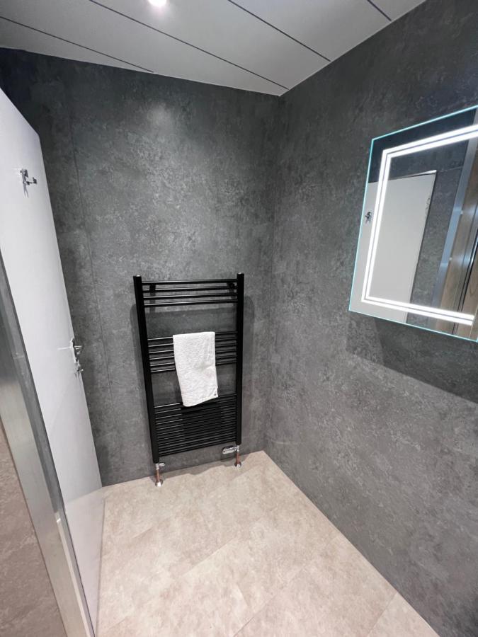 Crags View Apartment On The Royal Mile Edinburgh Exterior photo